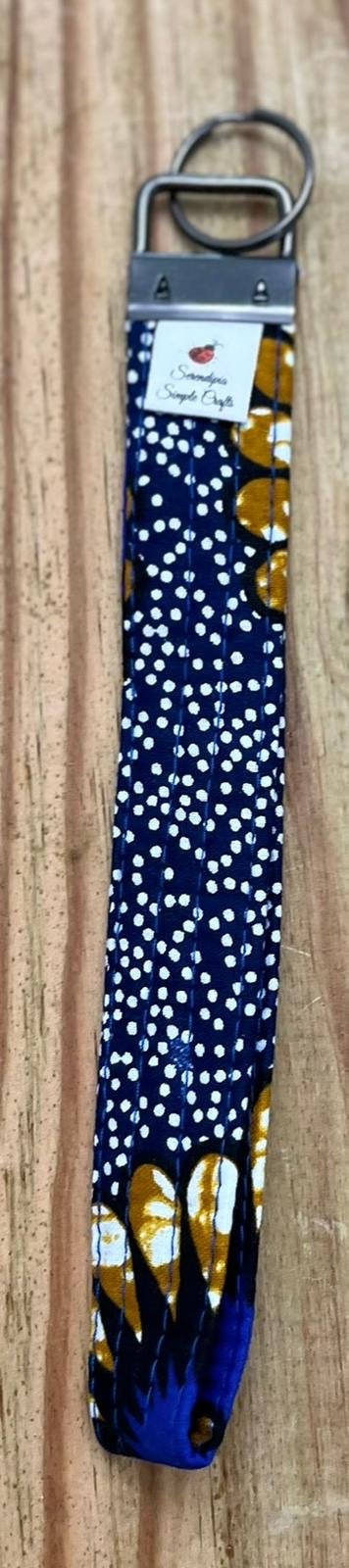 Keychain Fob - Sunflower and Dots - Serendipia Simple Crafts