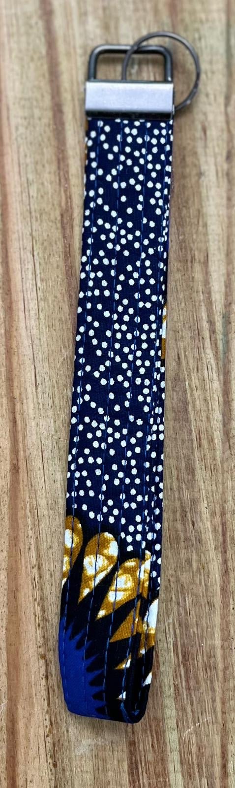 Keychain Fob - Sunflower and Dots - Serendipia Simple Crafts